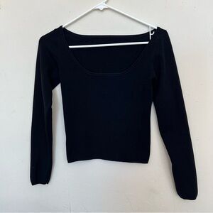 Black Silk Cotton Spandex Blend Scoop Neck Long Sleeve Athletic Dance Crop Top